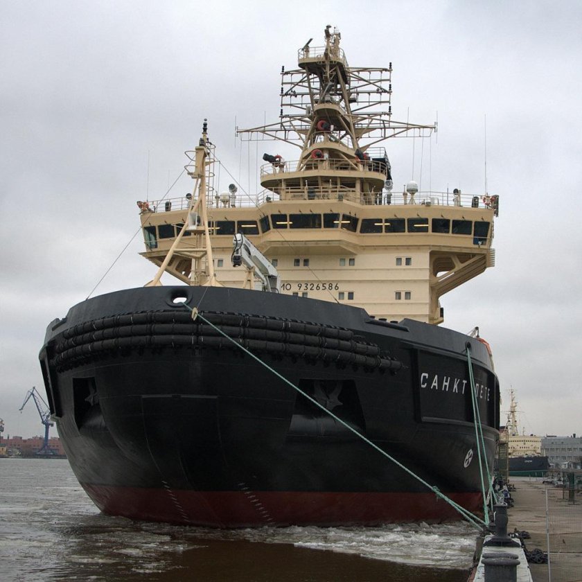 Ледокол 21900 Санкт-Петербург