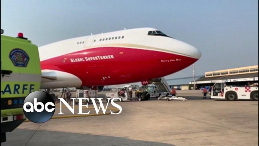 Boeing 747 Supertanker