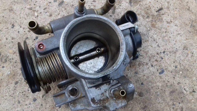 Дроссельный узел Нива