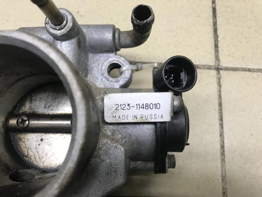 Дроссельная заслонка Нива Шевроле