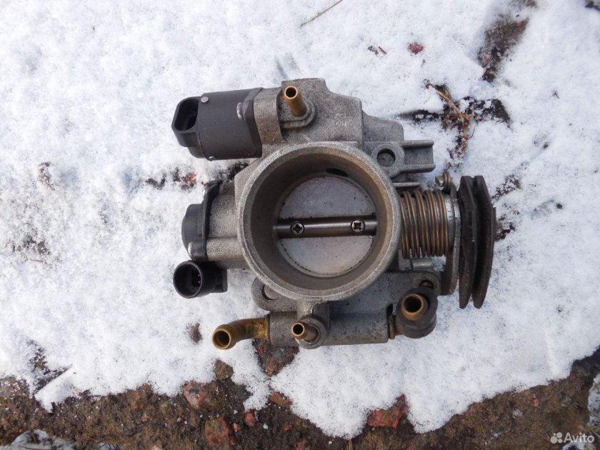 Дроссельная заслонка Нива Шевроле