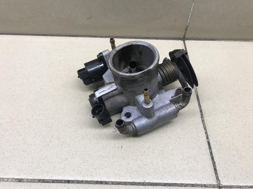 Дроссельная заслонка Нива Шевроле