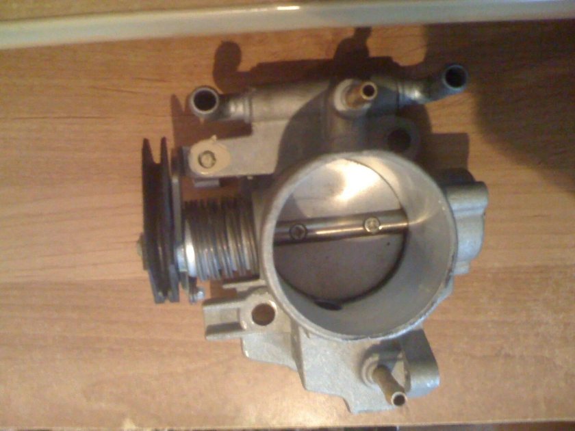 Дроссельная заслонка Нива Шевроле