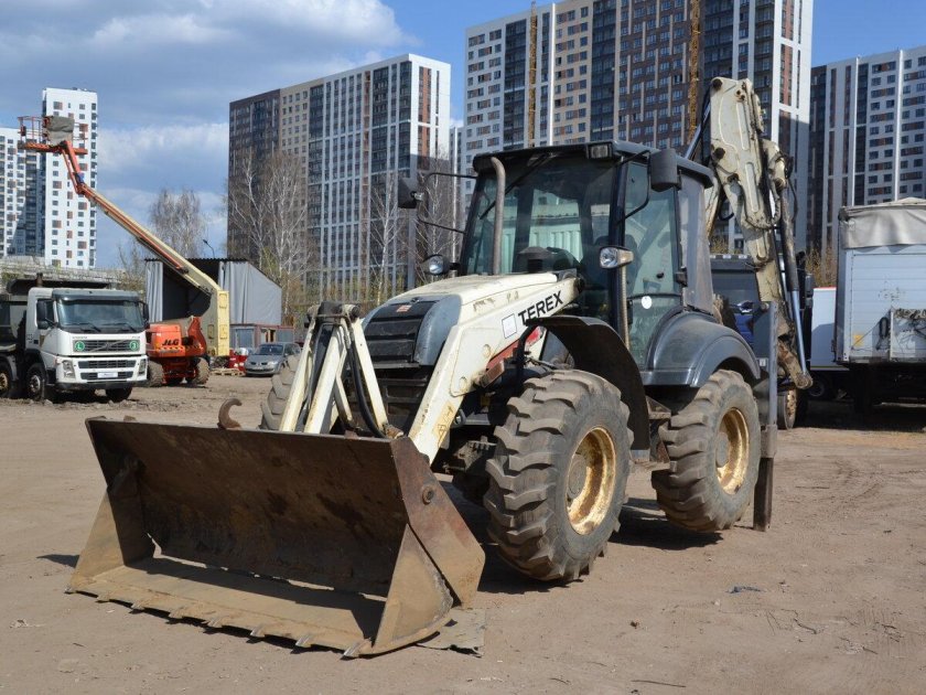 Экскаватор погрузчик terex