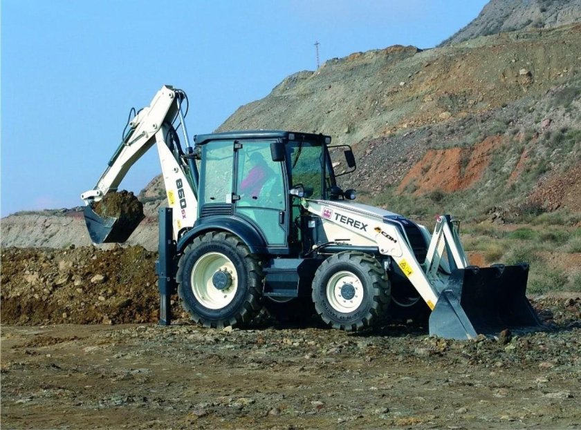 Экскаватор-погрузчик Terex 860