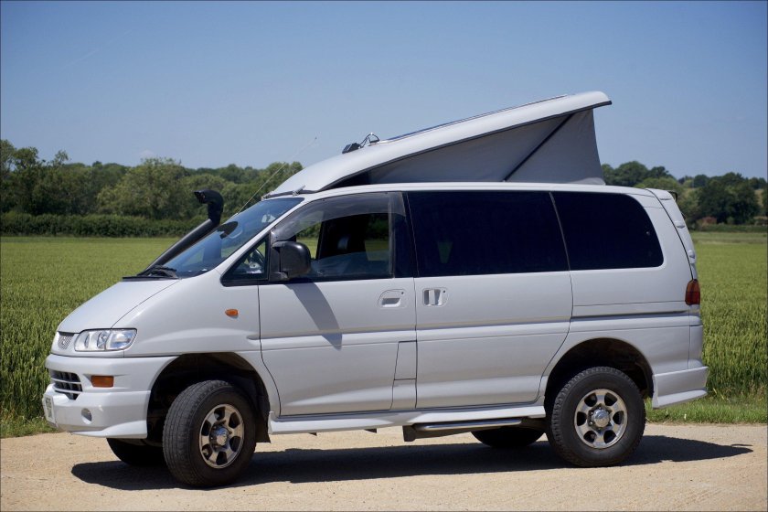 Mitsubishi Delica 4wd