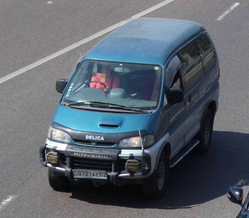 Mitsubishi delica space gear