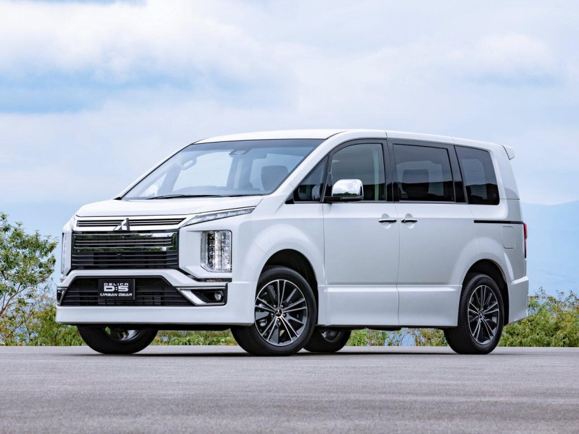 Mitsubishi Delica 2021
