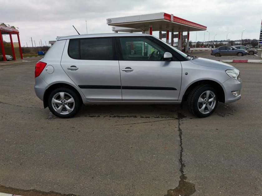 195 60 R15 Фабиа 2