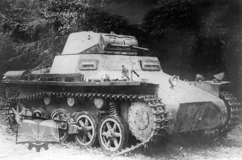 Трофейная немецкая техника в Москве 1943 и 2024