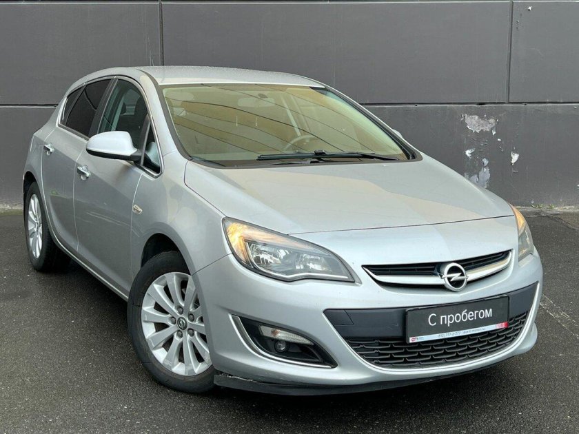 Опель Астра j 1.6 автомат 2012