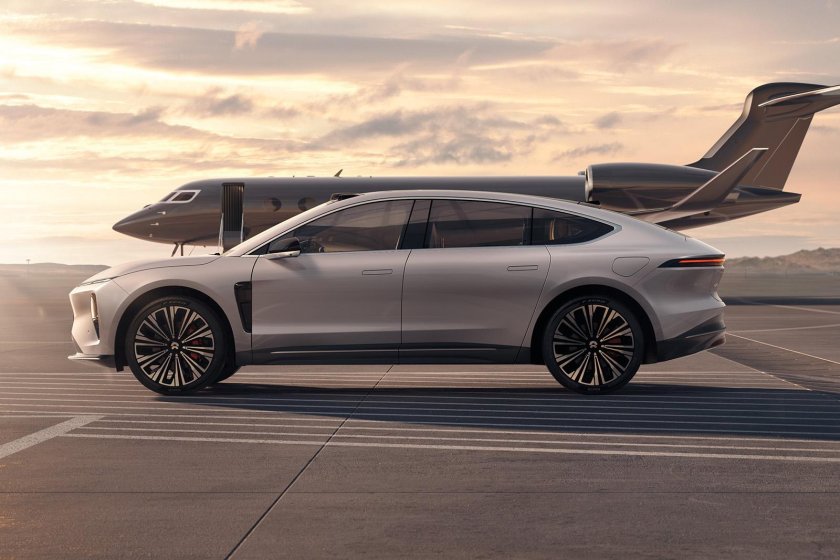 Автомобиль Nio et9