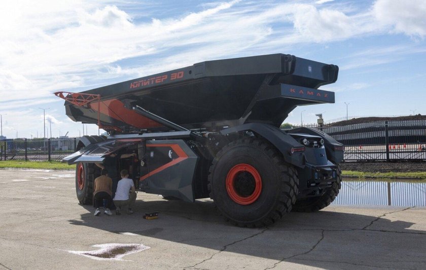 Беспилотный самосвал Юпитер 30