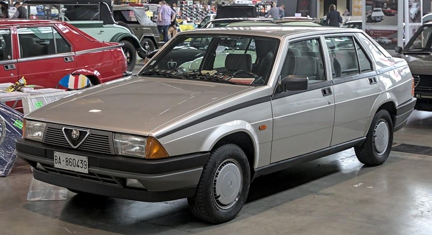Alfa romeo 75 1988