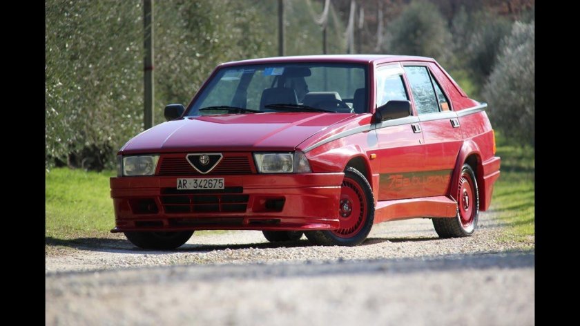 Alfa Romeo 75 Turbo