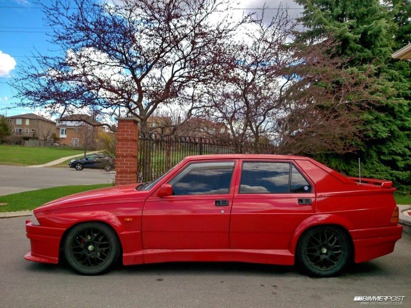 Alfa Romeo 75