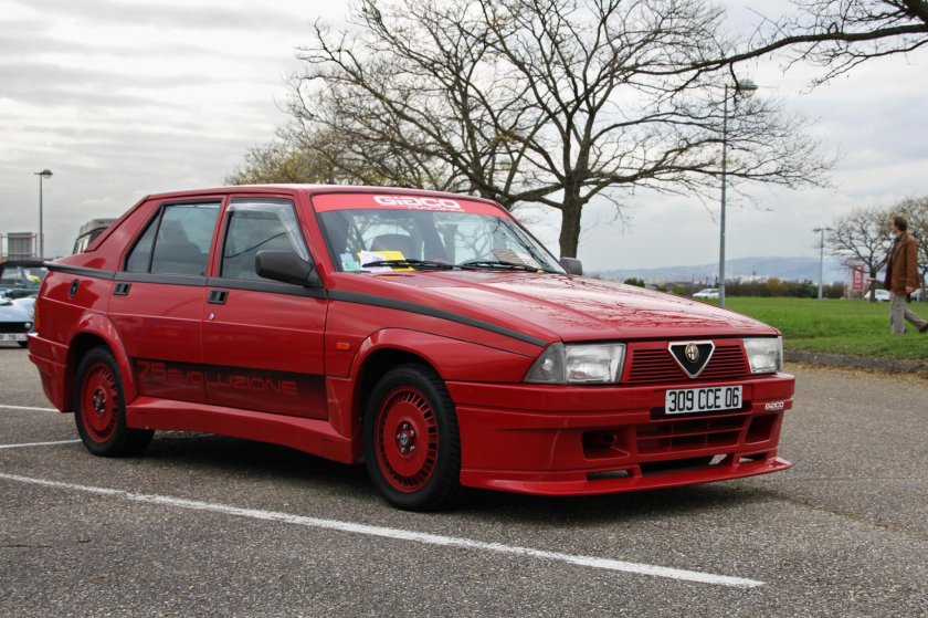 Alfa Romeo 75