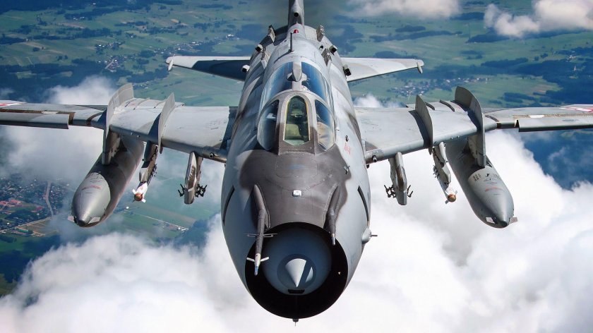 Су-22 истребитель-бомбардировщик