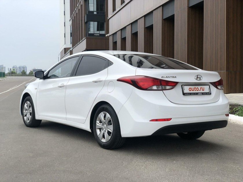 Hyundai elantra 2014