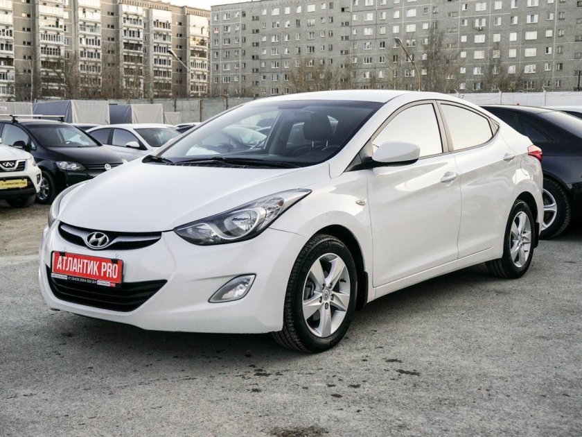 Hyundai elantra 2011