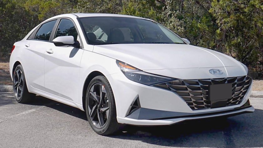 Hyundai Elantra 2021 White