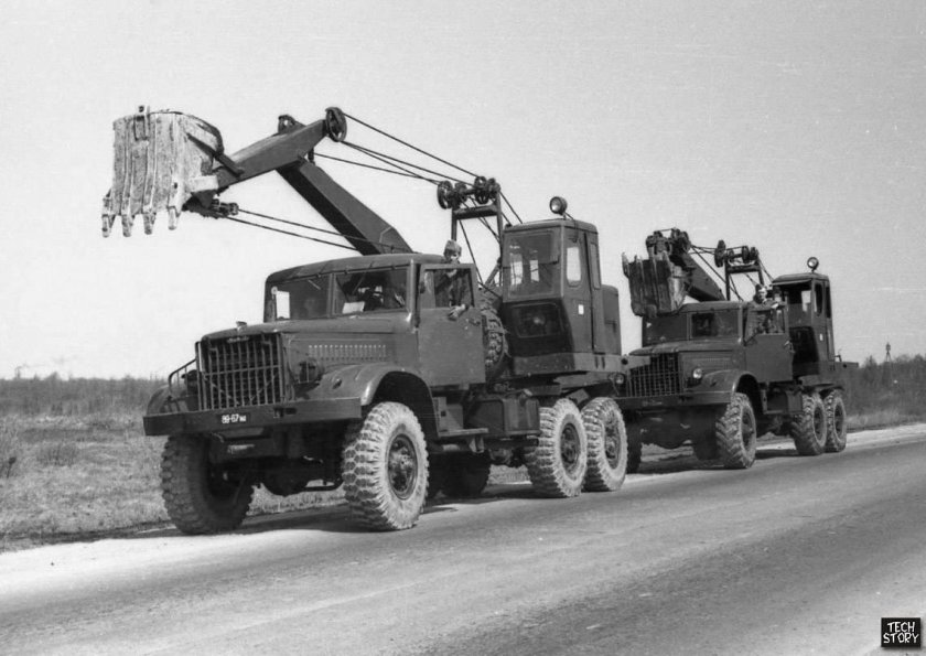 КРАЗ-214 Э-305в