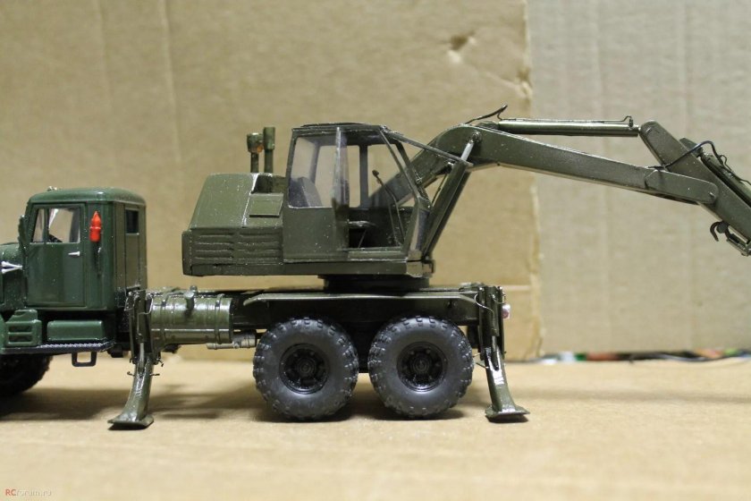 Экскаватор ЭОВ-4421