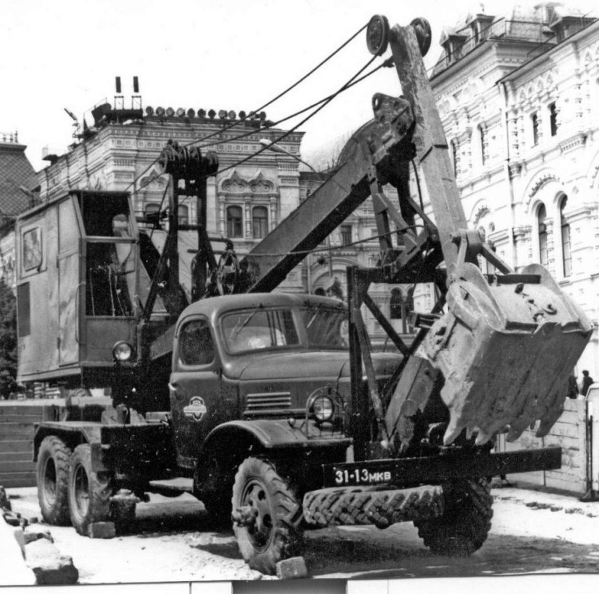 Экскаватор-кран дка-0,25/5 на шасси ЗИС-151