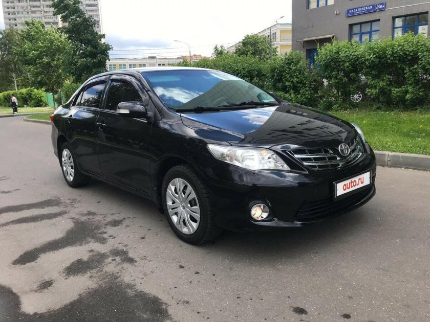 Toyota Corolla 2008 черная