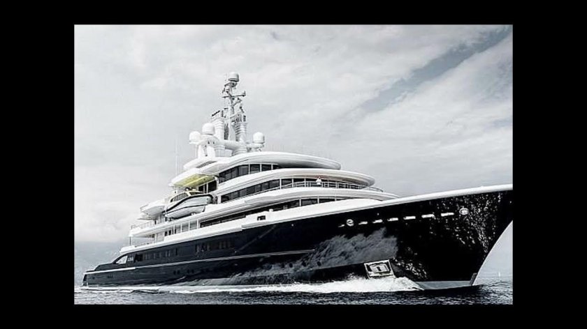 Яхта Фархада Ахмедова