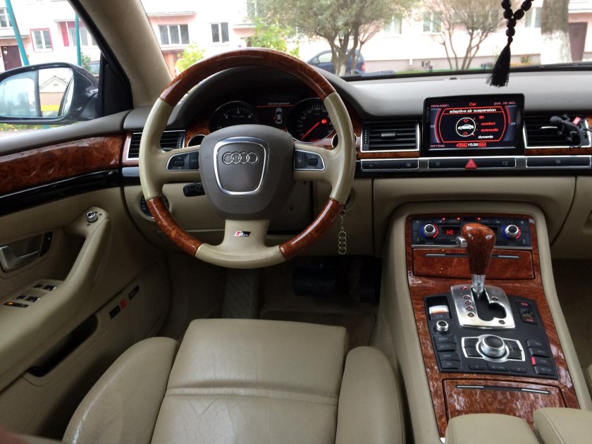 Audi a8 d3 салон