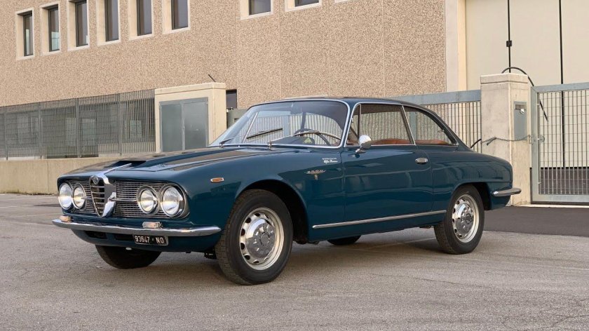 Alfa romeo 2600 sprint