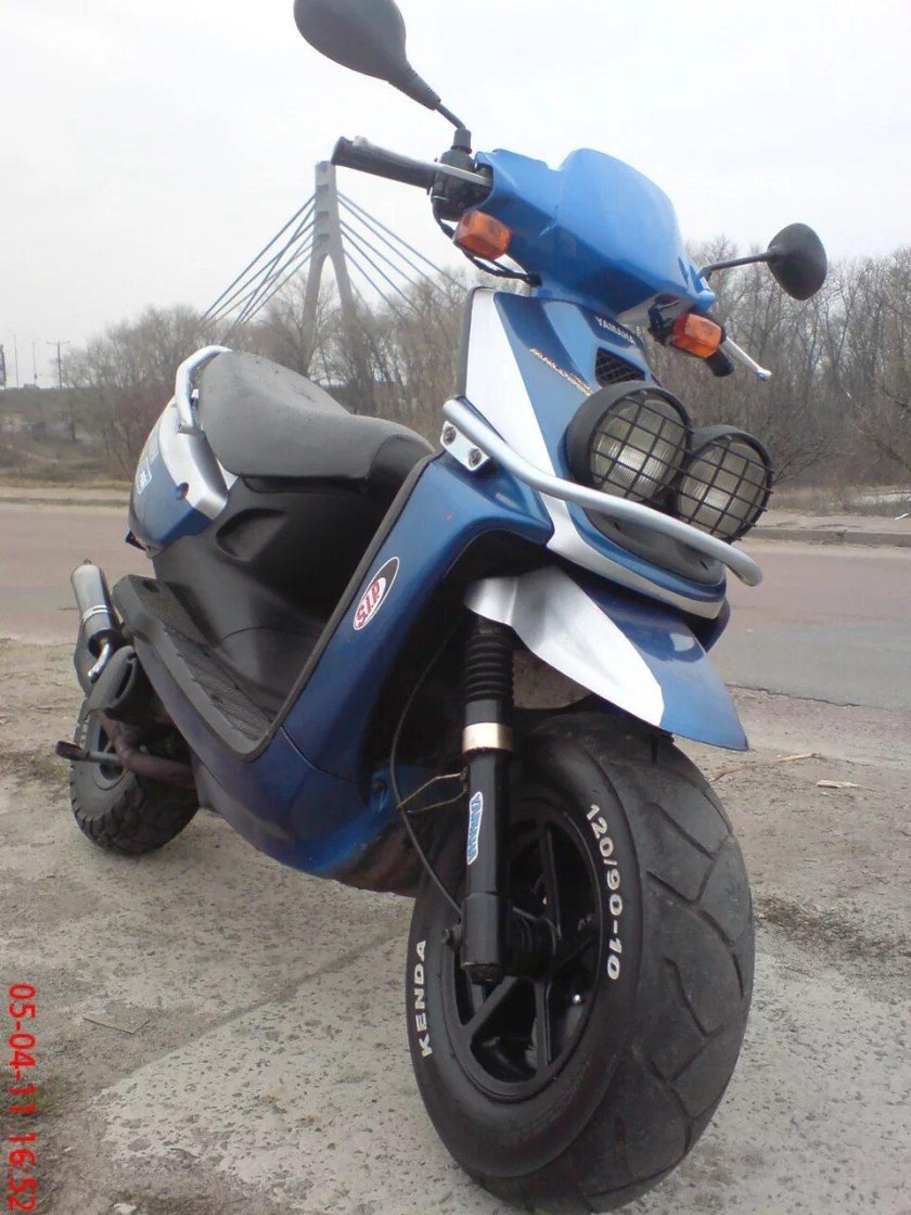 Ямаха БВС 100