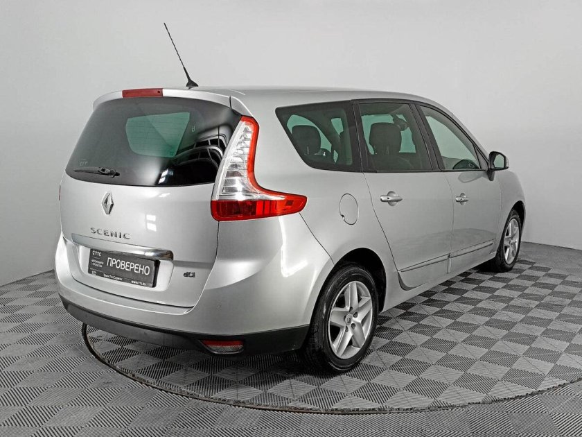 Renault Scenic 2015