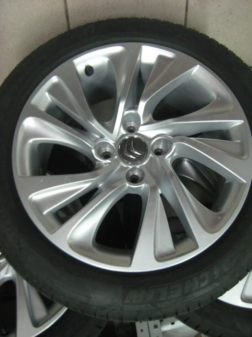 Литые диски 17 Ситроен с4