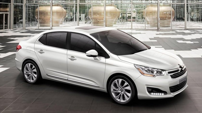 Citroen c4 sedan
