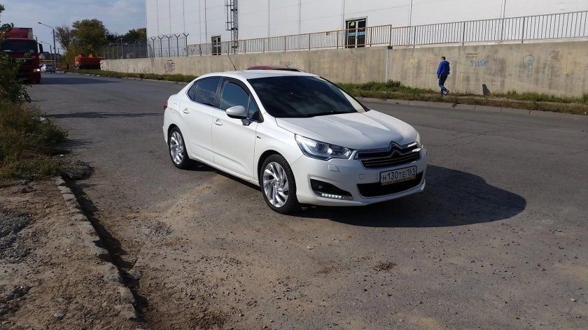 Ситроен с4 седан r18