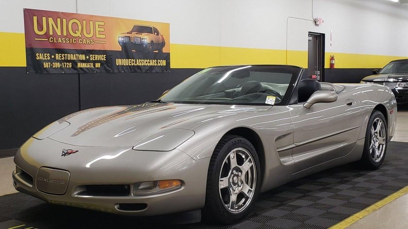 Chevrolet corvette c5 2004