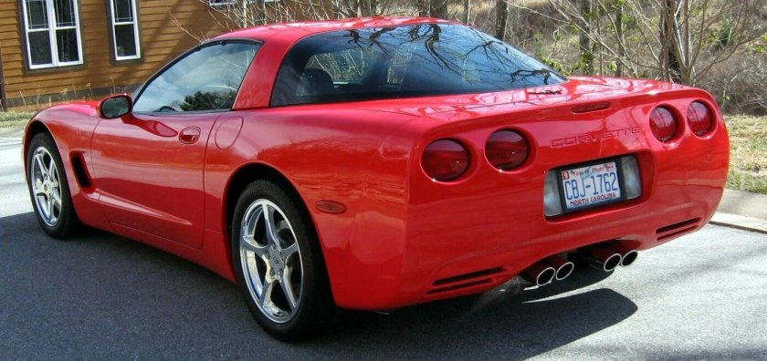 Chevrolet Corvette c5 Red