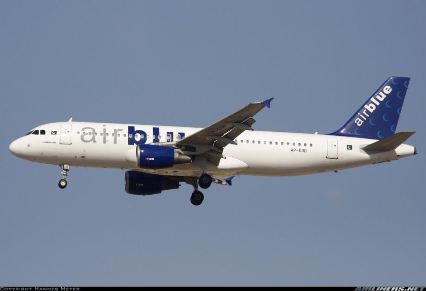 Airbus a320-214