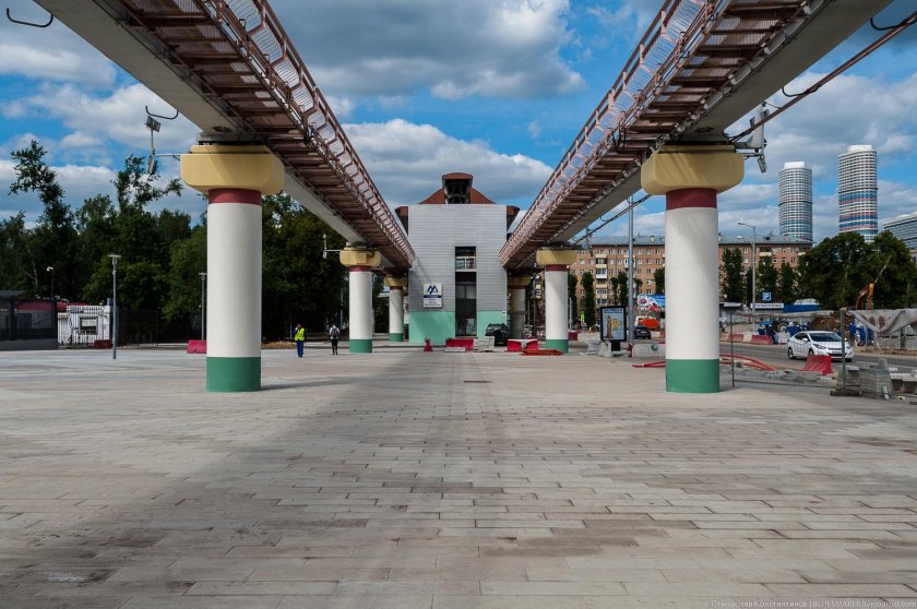 Монорельс улица Сергея Эйзенштейна