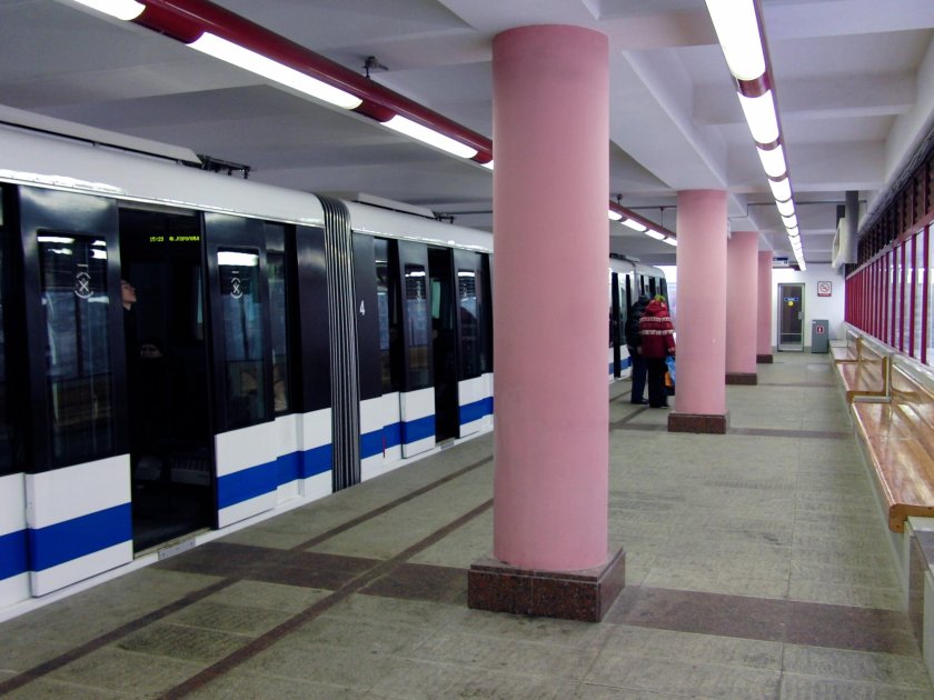 Монорельс станции улица Академика Королева