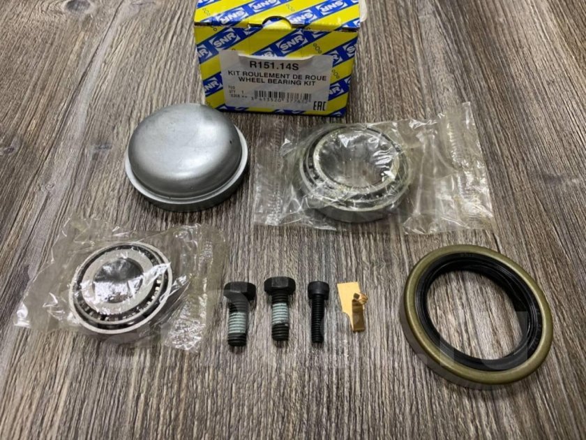 Ступичный подшипник Мерседес 210