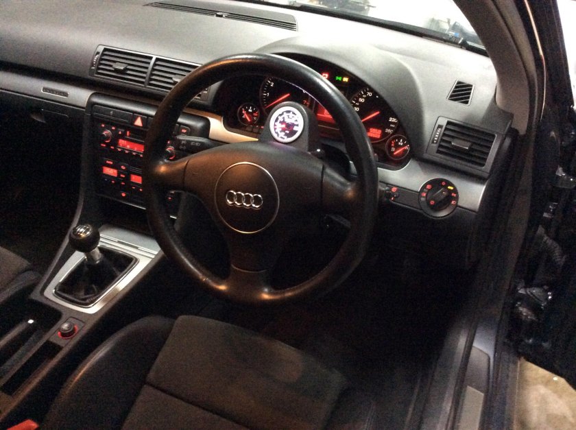 Audi a4 2004 1.8 турбо