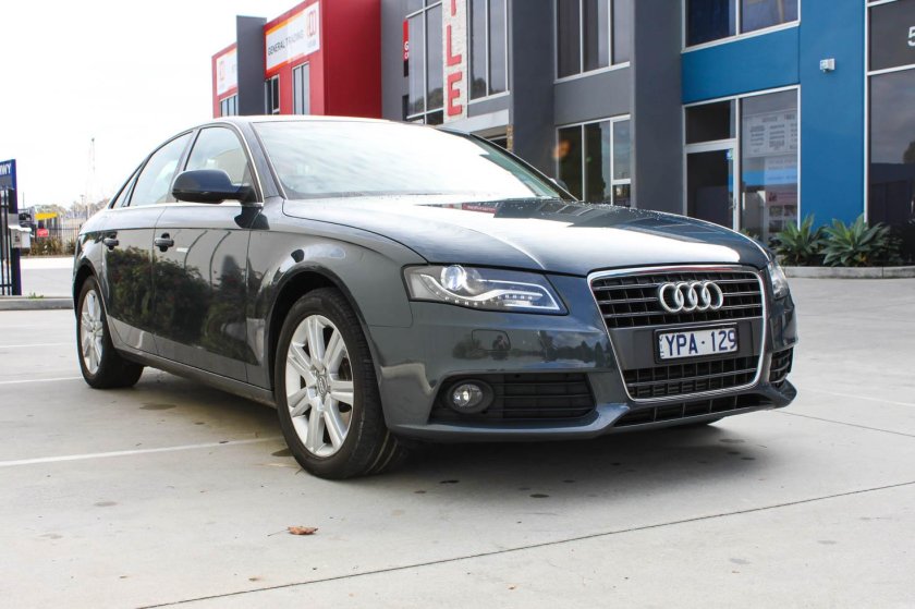 Audi a4 2011