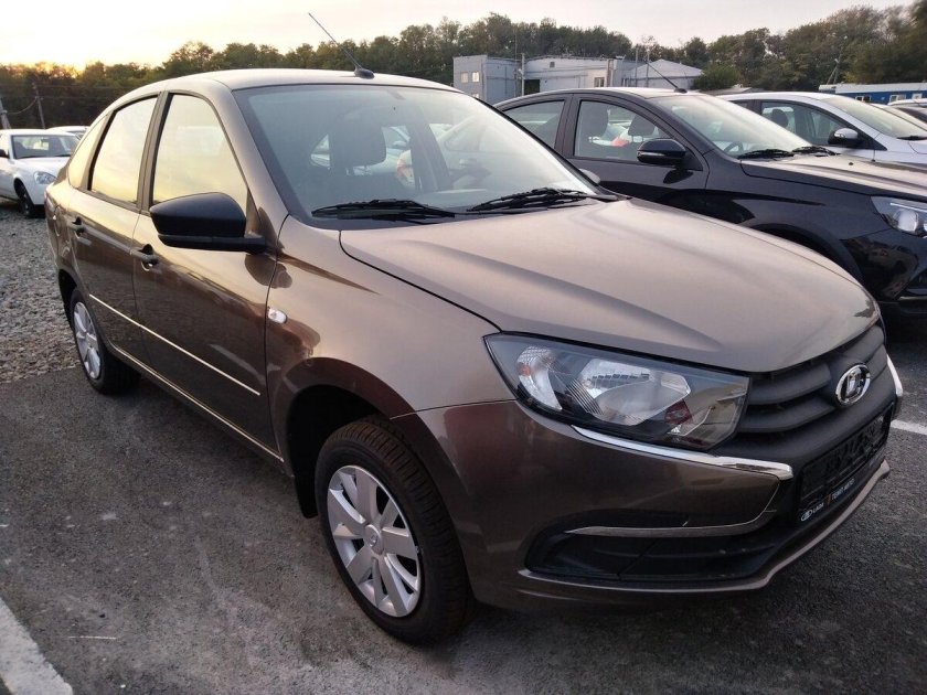 Лада Гранта лифтбек кориандр