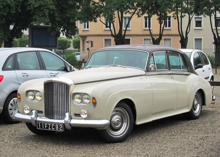 Bentley s3 1965