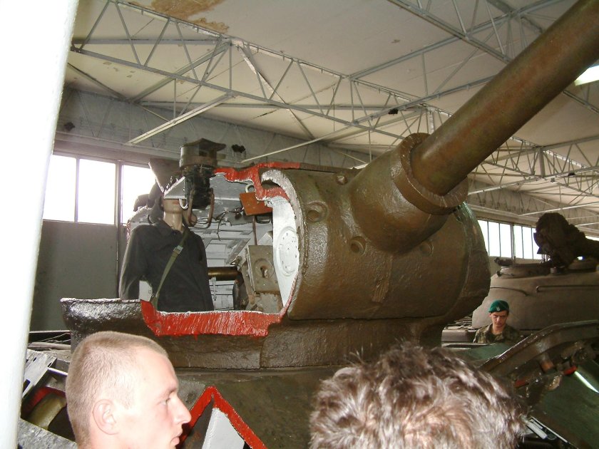 Танк т-34-85 изнутри