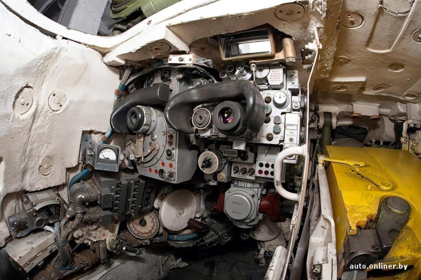 Место наводчика т-72
