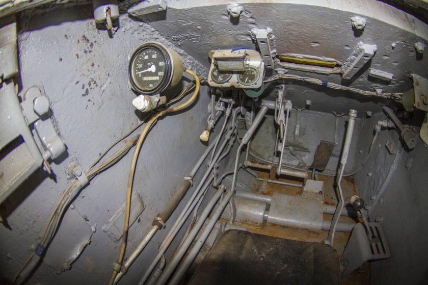 Т-34 внутри танка